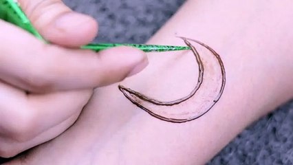 Simple Wrist Tattoo Type Mehndi Design For EID - Simple Wrist Mehndi Design For EID 2020