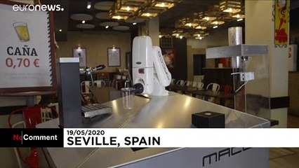 Coronavirus: Robot pulls the pints as bar offers a taste of the future