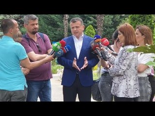 Balla: PD-ja s'e do 'Zgjedhoren' por s'e mban dot peng! Djali i Jemin Gjanës goditi artistin