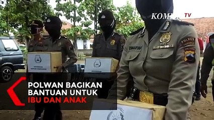 Polwan Bagikan Bantuan Khusus Ibu dan Anak yang Terdampak Covid-19