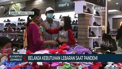 Warga Nekat Belanja Kebutuhan Lebaran saat Pandemi Covid-19