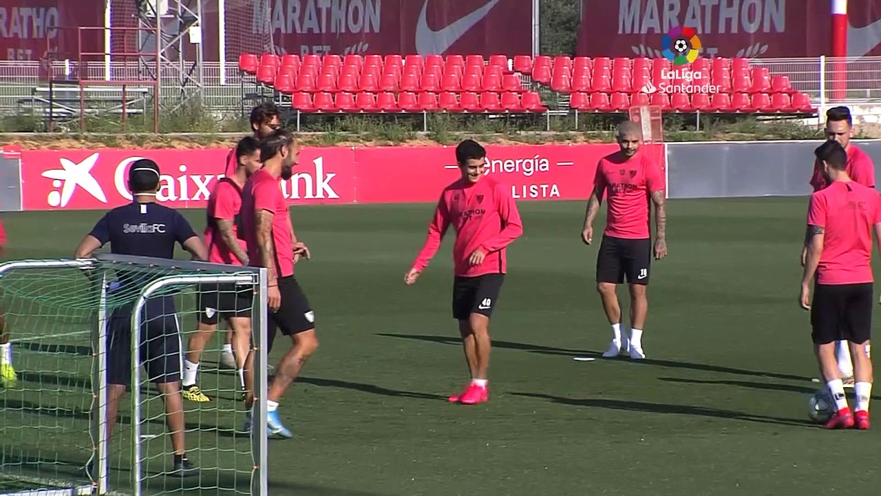 El Sevilla sigue en la desescalada camino al derbi