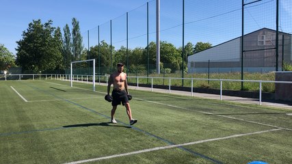 Le gardien bordelais Benoît Costil avec le préparateur physique Hervé Brouard