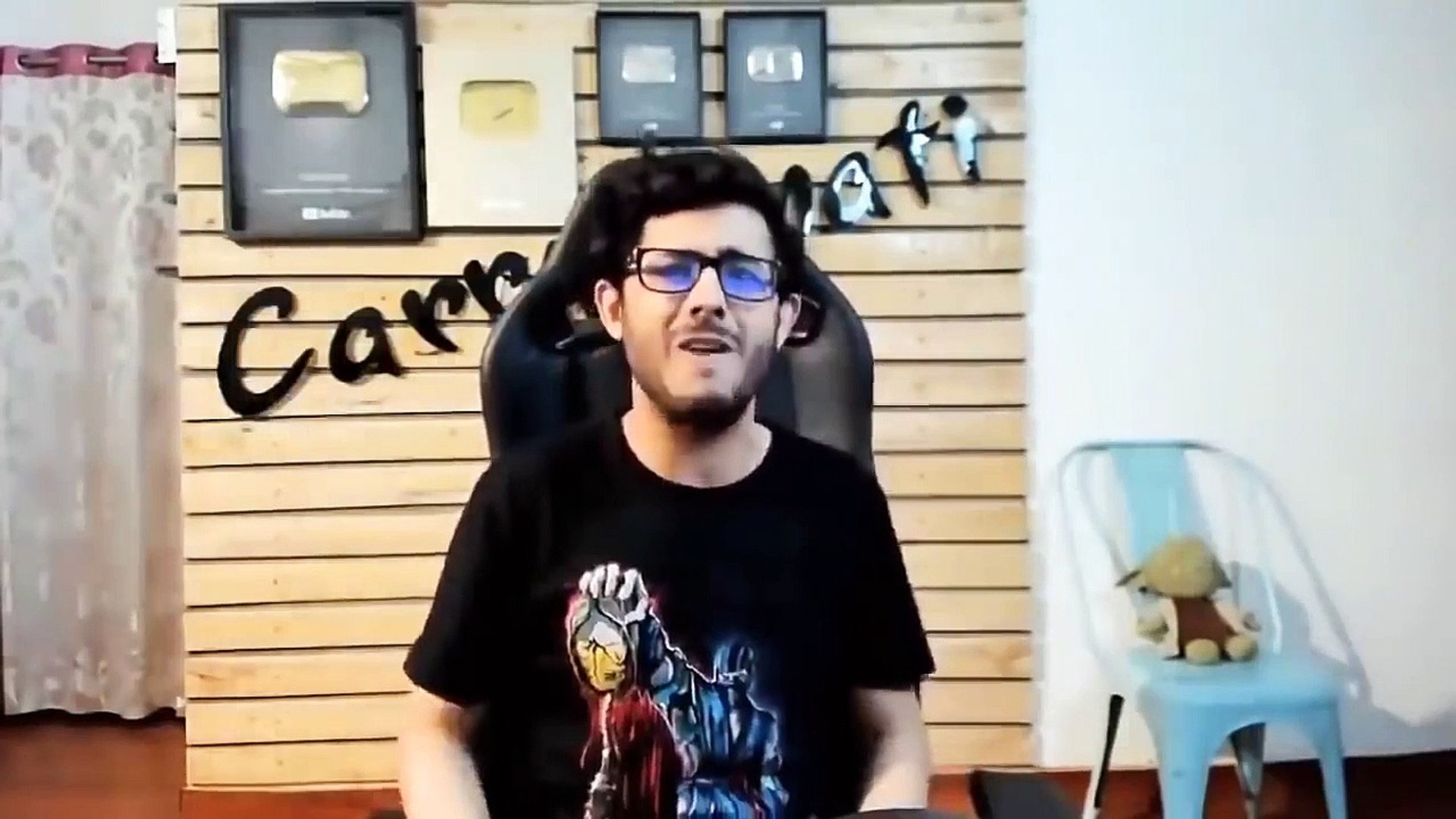 Gaming chair 2025 used by carryminati