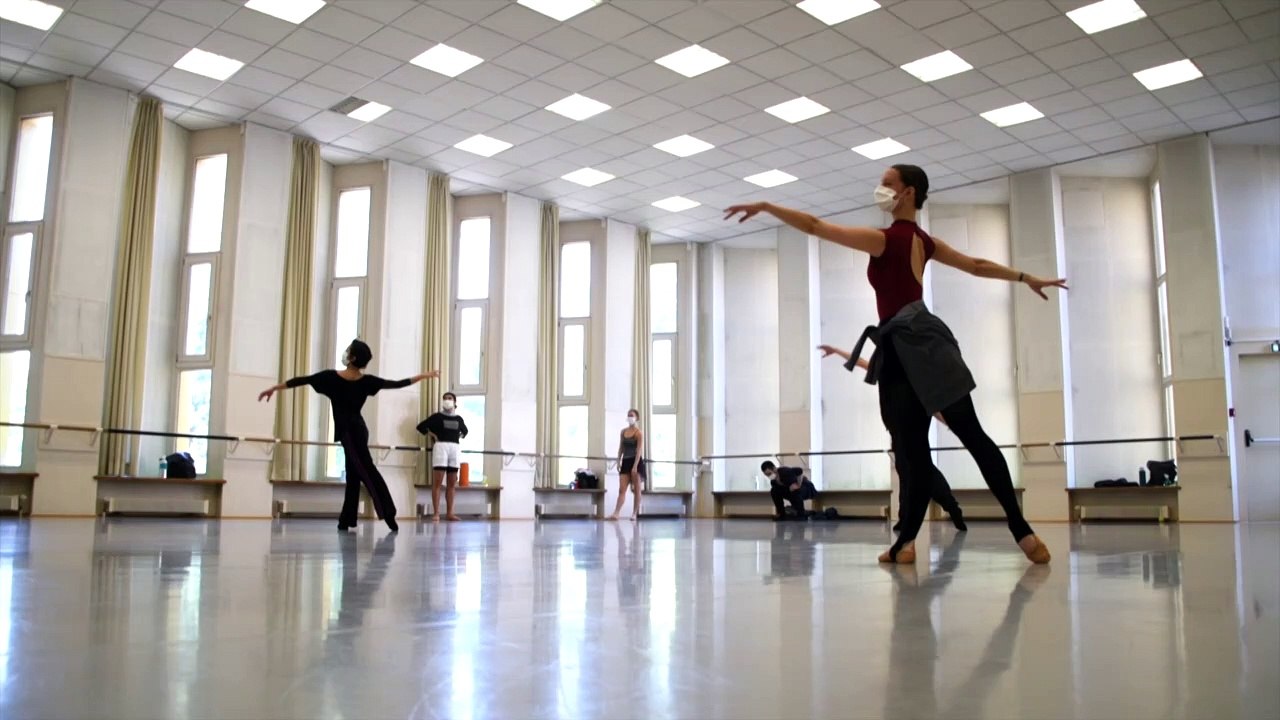 Tanz mit Maske: Ballett in Mülhausen probt wieder