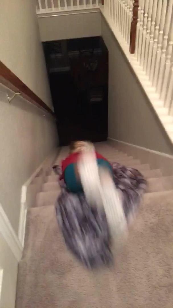 Girl Slides Down Stairs On Blanket When Dinner Time is Announced - video  Dailymotion
