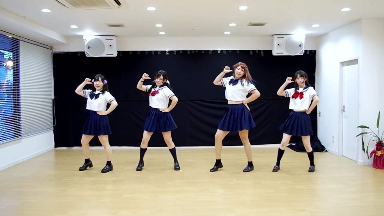 M’AIDER Shipwreck Girl【M’AIDER遭難ガール】- By Iza Noodles Oktavia B.a.D (English) feat DéCLIC dance