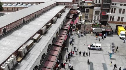 Eminönü'nde bayram alışverişi yoğunluğu
