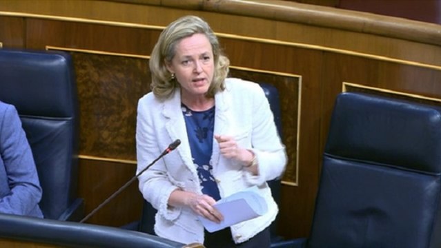 Calviño asume la enorme deuda que tendrán las generaciones futuras