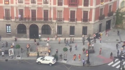 Download Video: Protestas en Oviedo pidiendo la dimisión del Gobierno de España