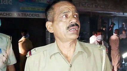 शाहजहांपुर: जरनल स्टोर में लगी शार्ट सर्किट से आग
