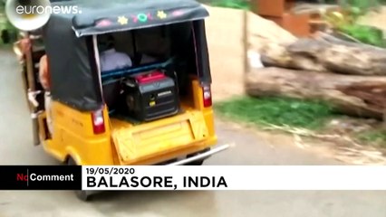 شاهد: الهند تتلقّى ضربة من أقوى إعصار يتشكل في خليج البنغال