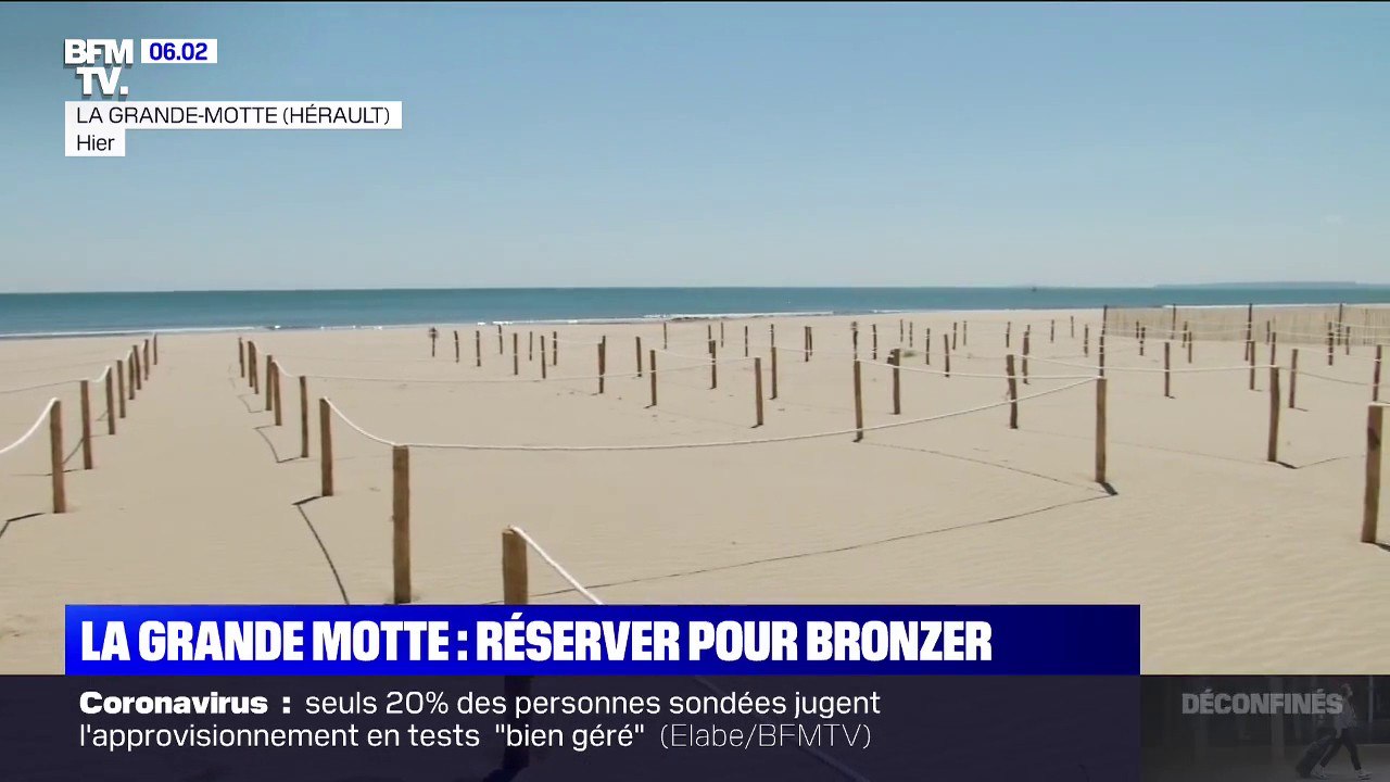 À La Grande Motte, il faut réserver sa place sur la plage pour pouvoir bronzer