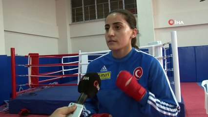 Milli sporculara izin çıktı, şampiyon Gizem ringe döndü