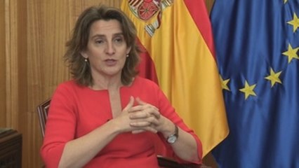 Teresa Ribera sitúa la vuelta del turismo extranjero seguro en julio