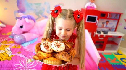 Diana and Roma - Monster under the bed story