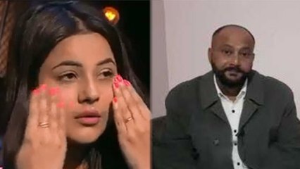 Shehnaz Gill के पापा पर लगे गंभीर आरोपों  से क्या अनजान है शहनाज | FilmiBeat