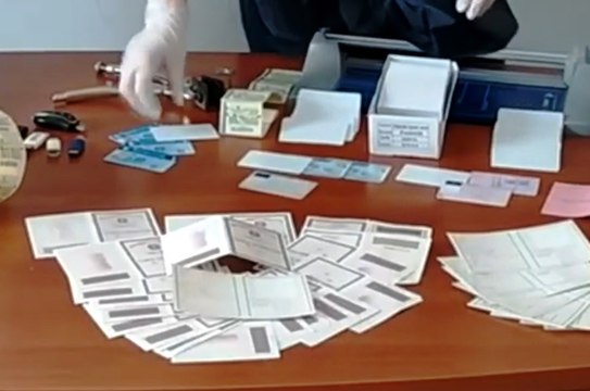 Patenti e valori bollati fasi, 12 indagati tra Lazio e Campania (21.05.20)