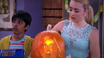 Jessie S03E23 The Runaway Bride Of Frankenstein