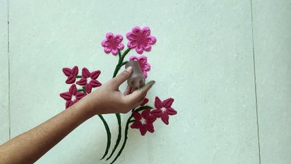 Unique Pink Flower Rangoli design जो आप भी बना लेंगे | Easy and Unique Kolam