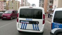 Önce 4 yerinden bıçakladı, sonra başında bekledi