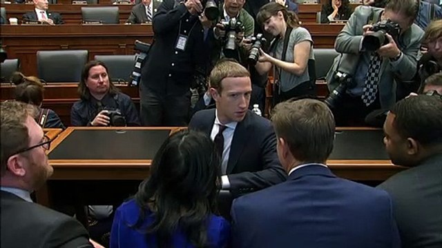Zuckerberg usa Bolsonaro como exemplo de informações falsas
