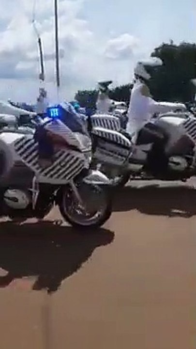 Tour de ville de Paul Biya ce 21 mai 2020 à Yaoundé ?