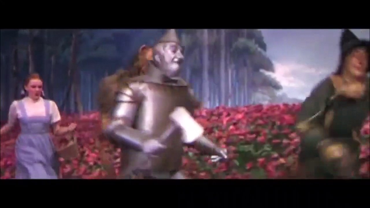 elowgo  up vs running movie montage