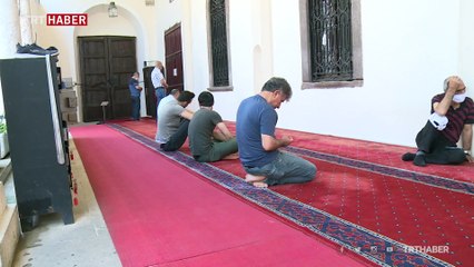 İzmir'deki cami hoparlöründen müzik yayınına ilişkin gözaltı