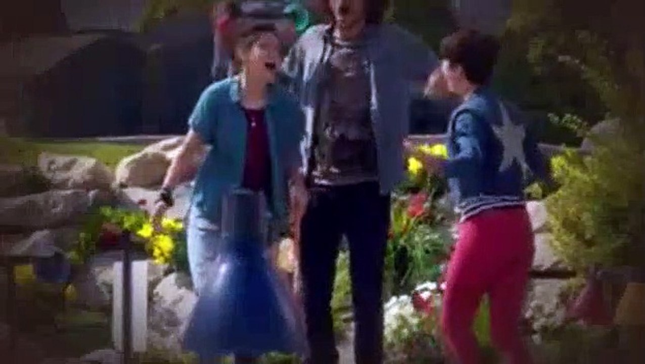 Andi Mack S02E11 Miniature Gulf