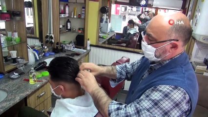 Berber ve kuaförlere Covid-19 testi yapıldı