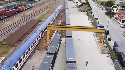 Özel sektörün Marmaray geçişli ilk ihracat blok treni yola çıkıyor