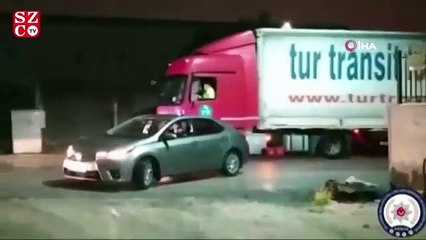 Bursa'da 500 bin liralık alkol yüklü tır böyle yakalandı