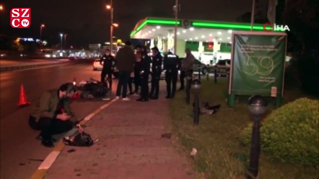 Otomobilin kovaladığı motosikletli kaza yaptı, ardından havaya ateş ederek kaçtı