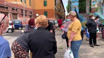 Una solidaridad de doble filo aflora en las zonas de economía sumergida más castigadas de Italia