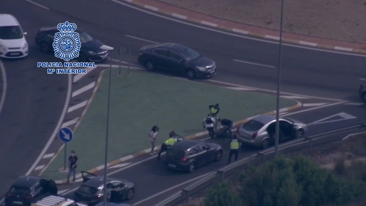 Dos detenidos en medio de una compraventa de dos kilos de marihuana