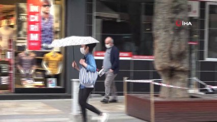 Afrika sıcakları yerini serin ve yağışlı havaya bıraktı