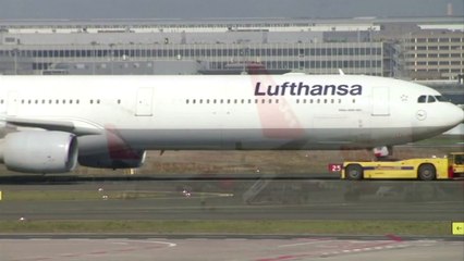 Lufthansa nears bailout; EasyJet gets ready to fly