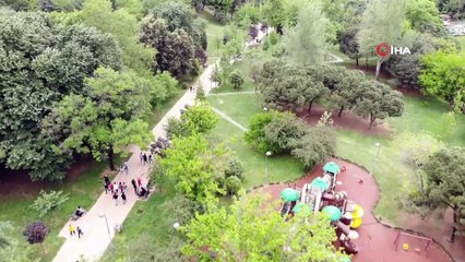 4 saatlik izni kullanan gençler Maçka Parkı’na koştu