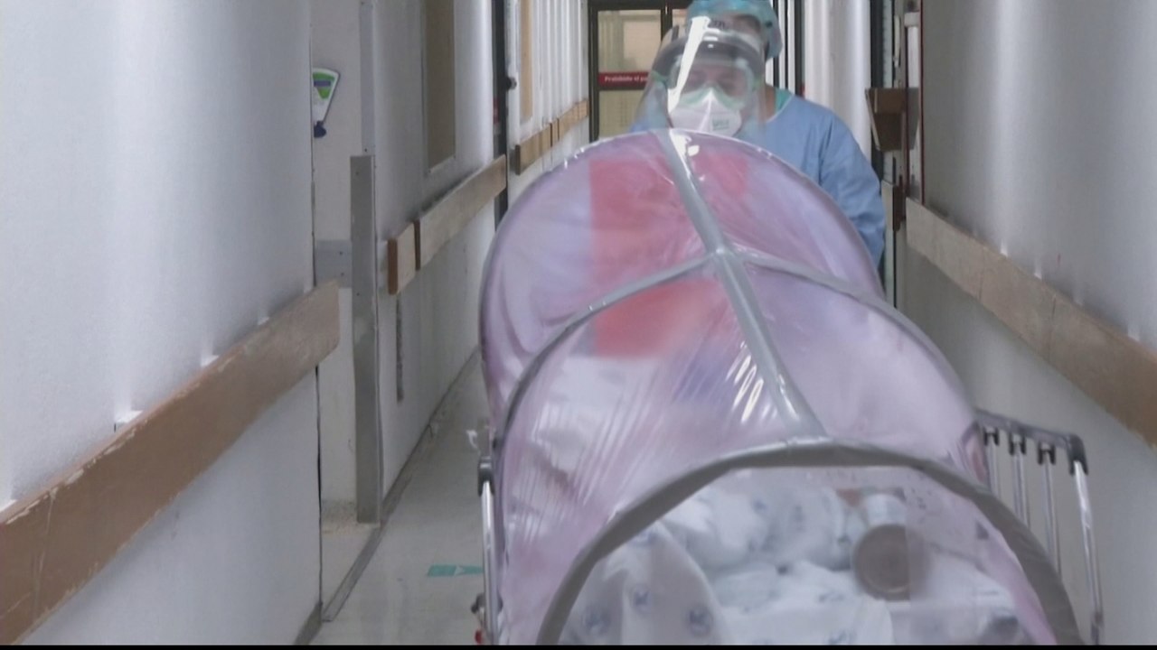 Mexico City hospitals reaching breaking point