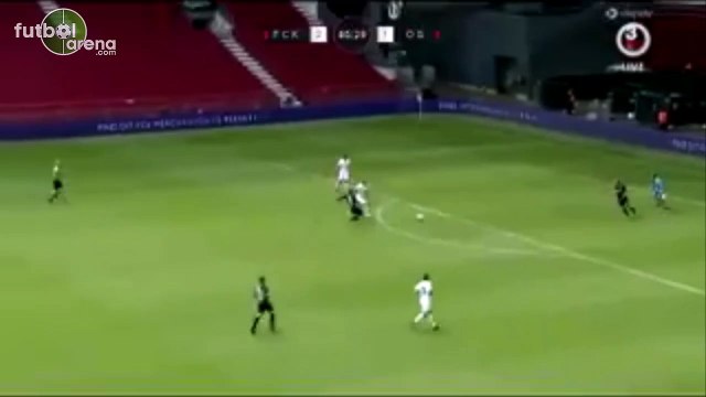 Yardımcı antrenör oyuna girip gol attı