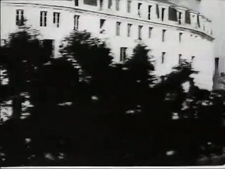 Panorama de l'arrivée en gare de Perrache pris du train (Panorama de llegada en tren a la estación de Lyon-Perrache) [1896]