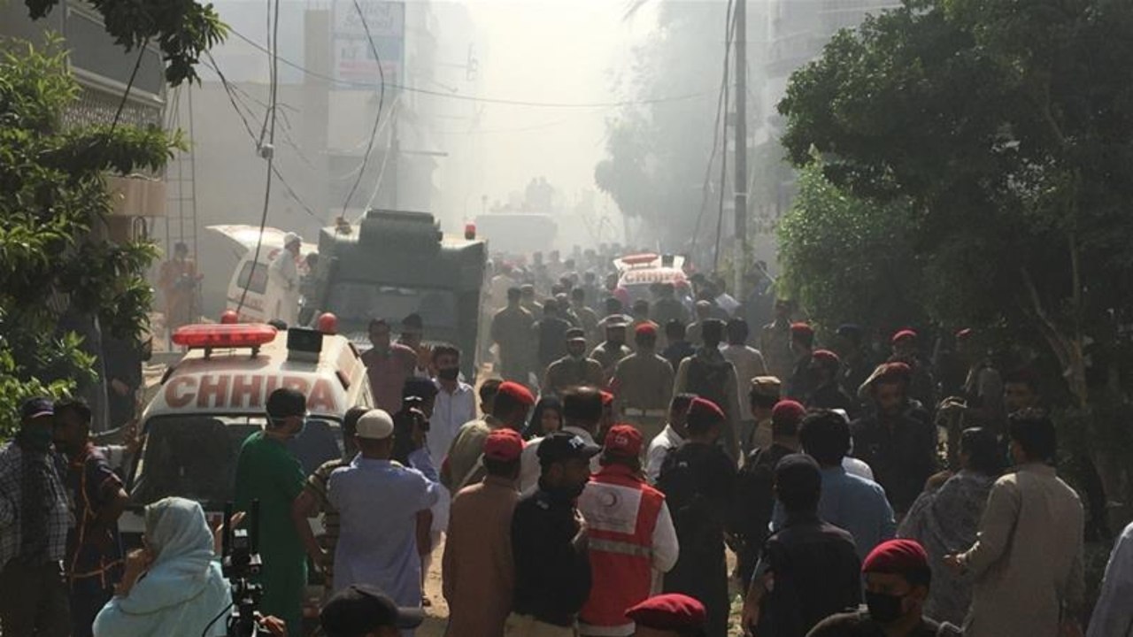 Dozens killed in Pakistan passenger plane crash