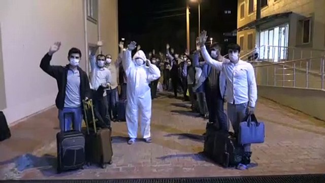 Karantina süreleri sona eren 274 kişi memleketlerine uğurlandı - ADIYAMAN