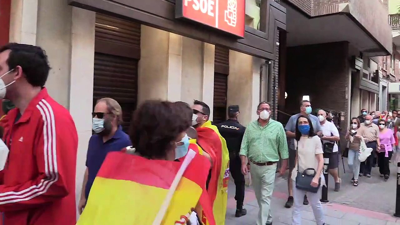 Caceroladas en Ferraz