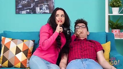 MOMENTOS GRACIOSOS DE MAMÁ Y YO || Situaciones de mi mamá vs. tu mamá para identificarse por 123 GO!