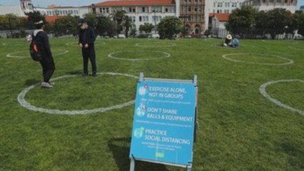 San Francisco llena sus parques de círculos en el suelo por la pandemia