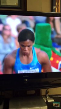 ELLE PERD SA PERRUQUE EN PLEIN SAUT Pour lire l'article: negronews.fr/blessing-okagbare-perd-sa-perruque-en-plein-saut/