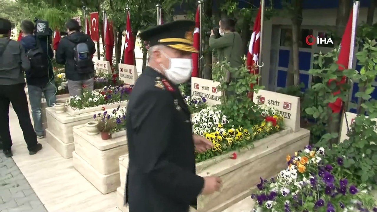 Şehitlik ziyareti sonrasında konuşan Ankara Valisi Vasip Şahin:“Ankaralılar pandemi sürecinde alınan bütün tedbirlere, kararlara, kısıtlamalara yüksek bir oranda uydu”