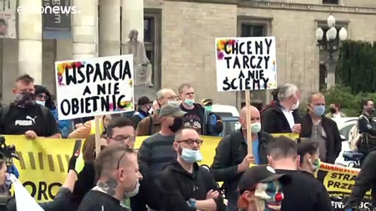 Protest gegen Corona-Einschränkungen in Warschau
